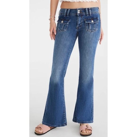 Aeropostale Denim - Aeropostale Low Rise Flare Jeans Medium Wash Front Flap Pockets‎ Size 2 Reg Y2K